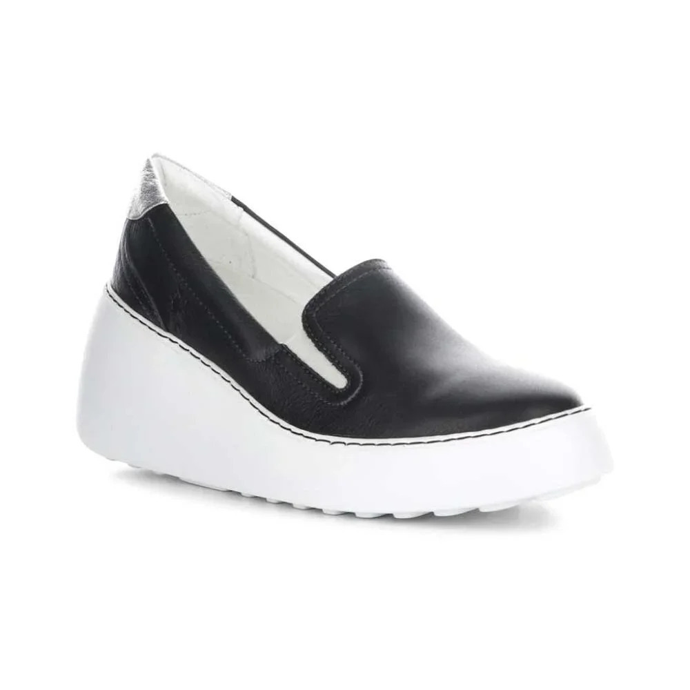 Fly London Women Deca Wedge Sneaker in Black Sz: 11 US/ 42 EU